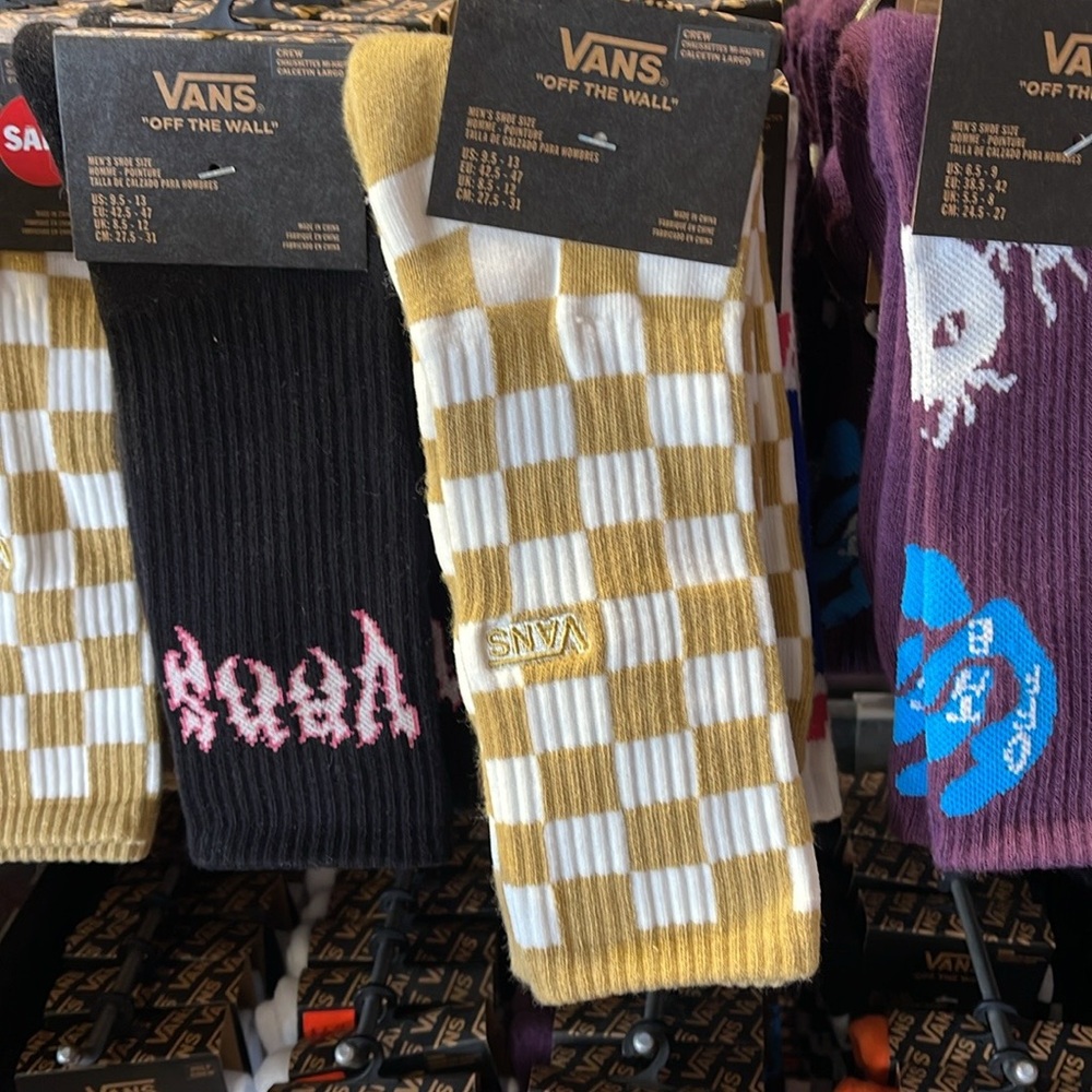 VANS "Off The Wall" socks Checkerboard 
NWT (1 pair) - Picture 12 of 16